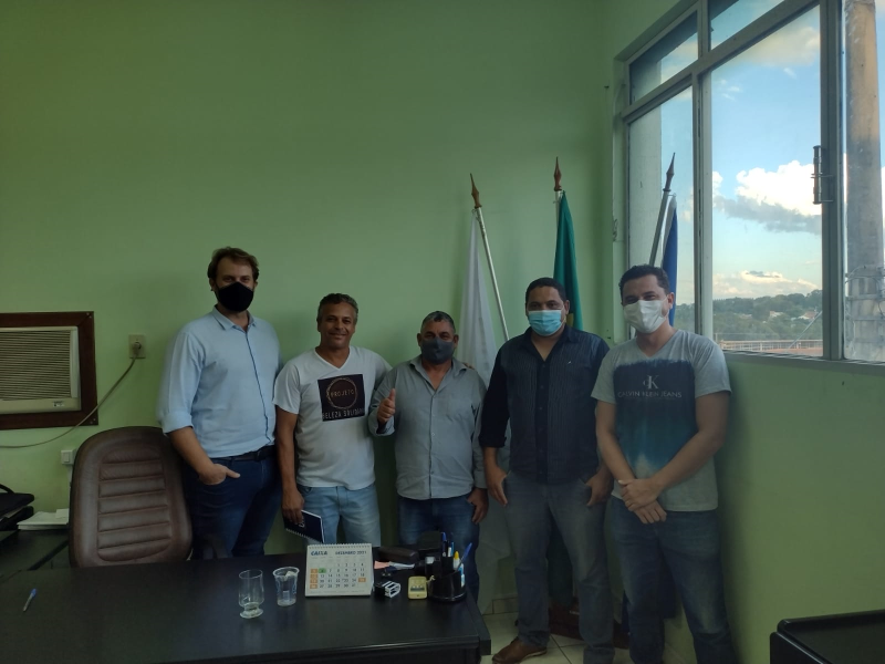 PRESIDENTE DA CÂMARA DE CORINTO RECEBE VISITA DOS VEREADORES DE CURVELO