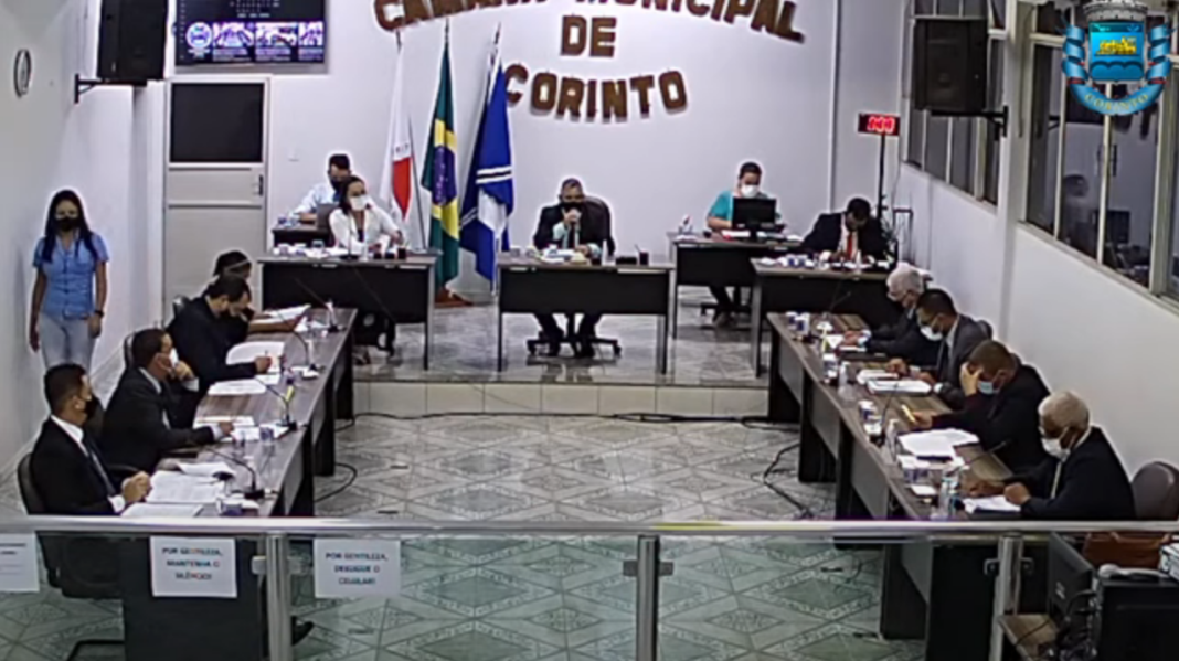 CÂMARA APROVA POR UNANIMIDADE A CONCESSÃO DE ABONO-FUNDEB A SERVIDORES DE EDUCAÇÃO BÁSICA